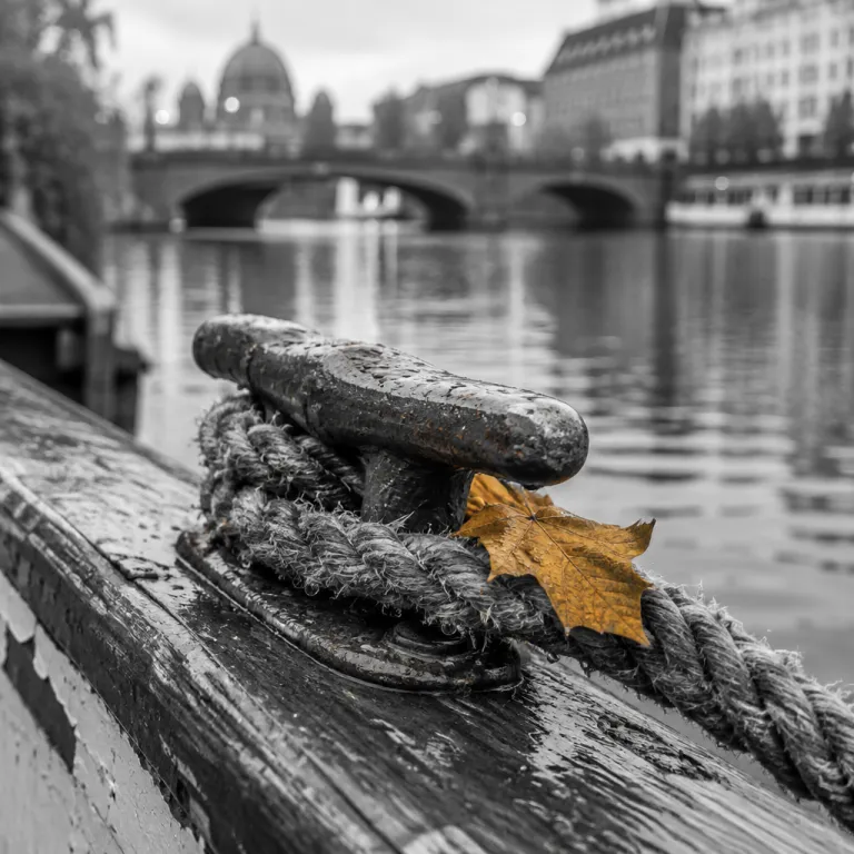 The Last Boats of the Season: Berlin's Spree in Autumn Light